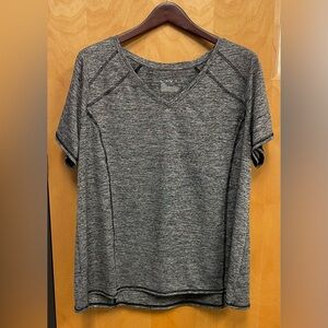 💖5 for $25💖 Lane Bryant LIVI Active Performance V-Neck Tee - Size 18/20